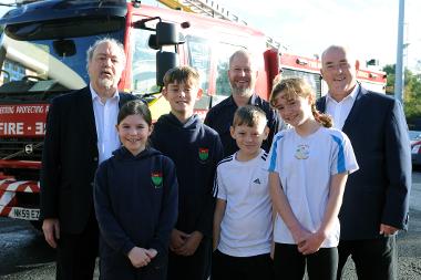 Pupils from St Oswalds CofE (Hebburn) and Bede Burn primary schools join Cllr Jim Foreman, Tyne and Wear Fire and Rescue Service’s Prevention Education Officer Colin Soulsby and Cllr Ernest Gibson for the Reducing Accidents at Play event.